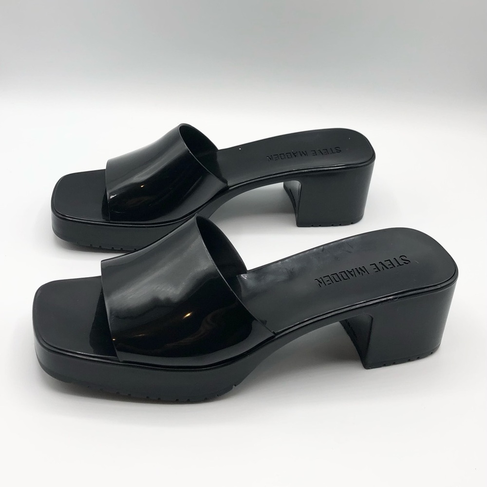 Steve Madden Black Block Heel Sandal Women’s Size 8